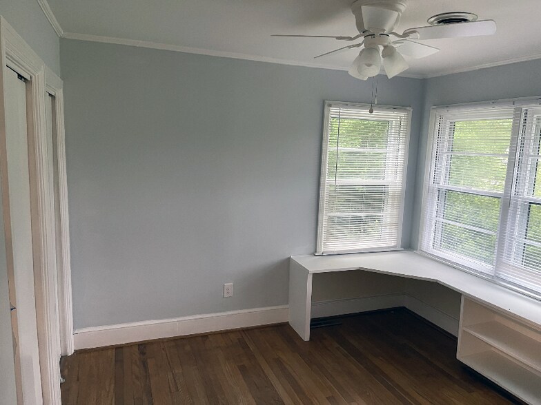 Building Photo - 657 Wildwood Rd