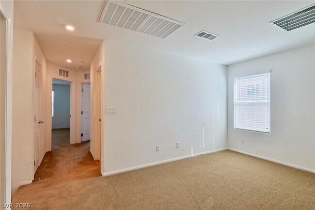 Building Photo - 6124 Castle Gardens Ave