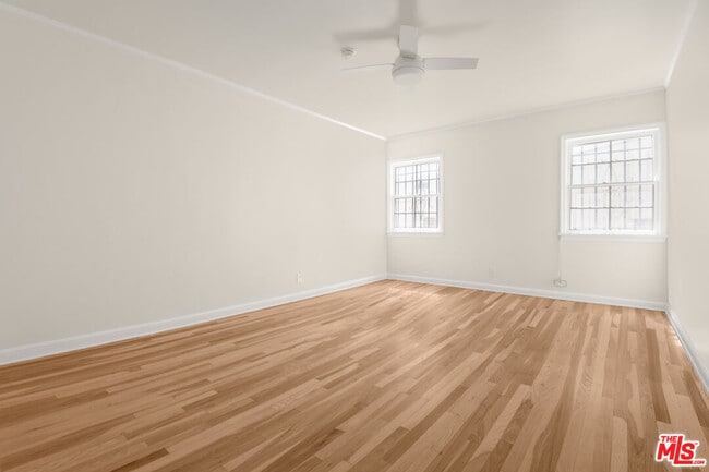 Building Photo - 405 Shirley Pl