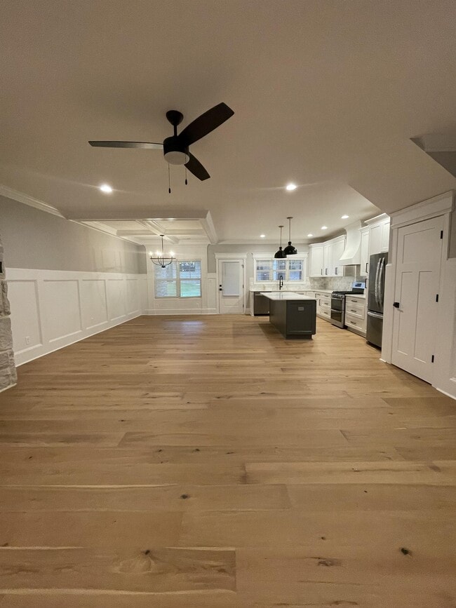 Building Photo - 1043 N Westyn Lp