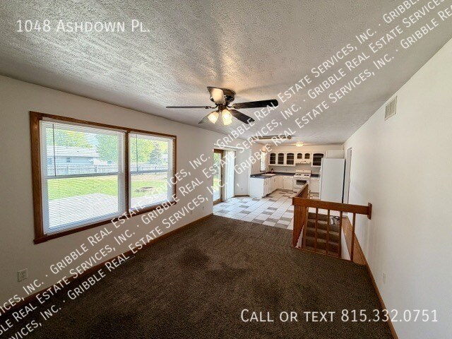 Building Photo - 1048 Ashdown Pl