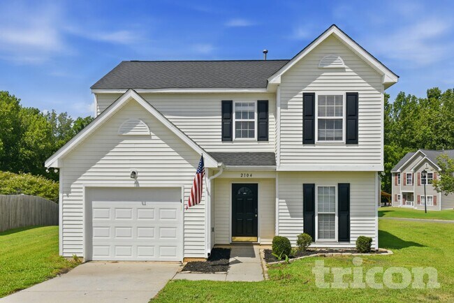 Building Photo - 2104 Meadecroft Rd