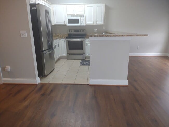 Building Photo - Outstanding Three Bedroom Home located Pennington Square! Minutes Away from Ft. Jackson