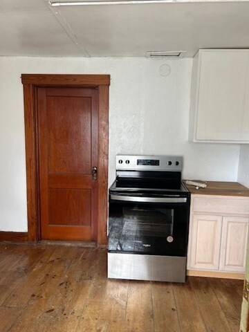 Building Photo - 258 Wallingford Ave