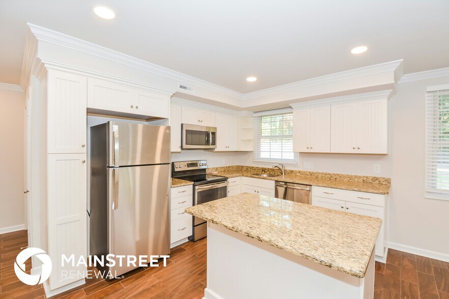 Building Photo - 304 Matterhorn Dr