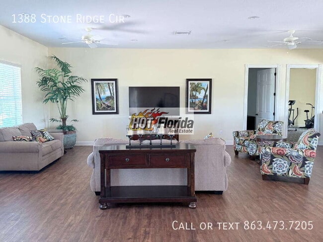 Building Photo - 1388 Stone Ridge Cir
