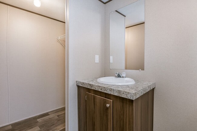 Building Photo - 3/2 Mobile home for lease in CISD