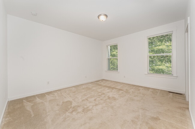 Building Photo - Cornerstone Townes