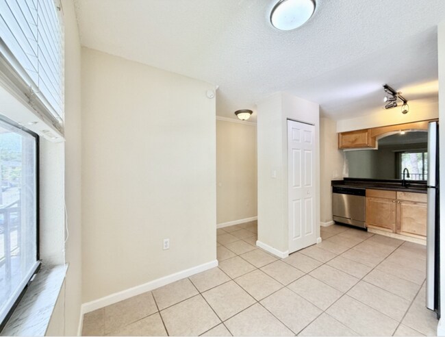 Building Photo - 10155 Sailwinds Blvd S