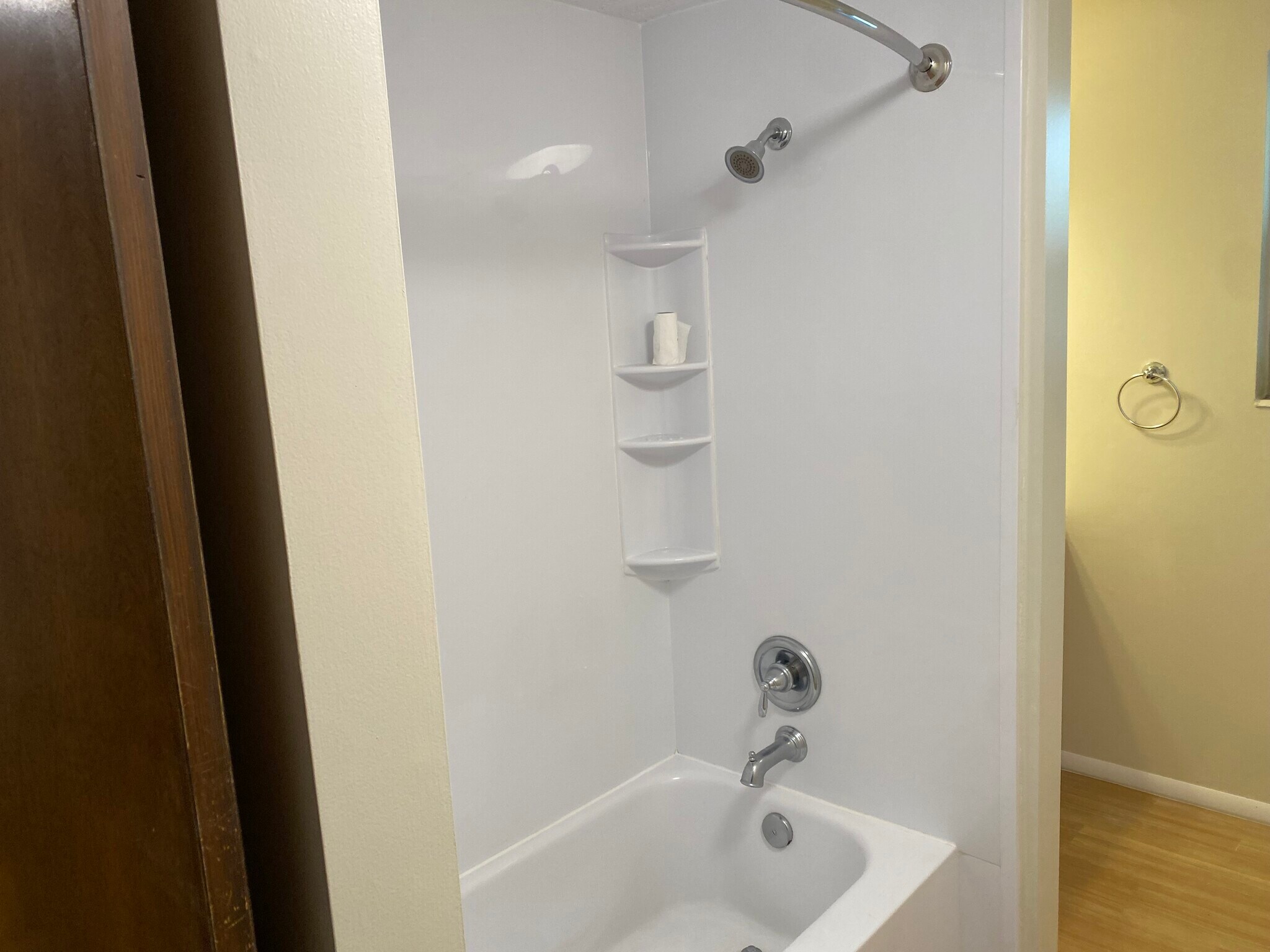 Building Photo - 2489 Pierce Ave