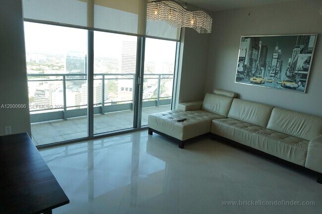 Building Photo - 90 SW 3rd St