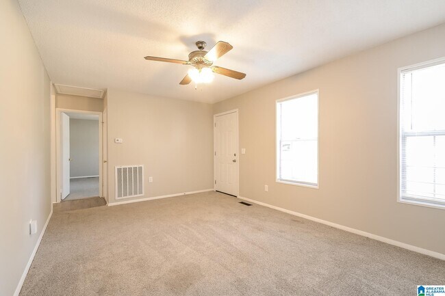 Building Photo - 5019 Shady Grove Ln
