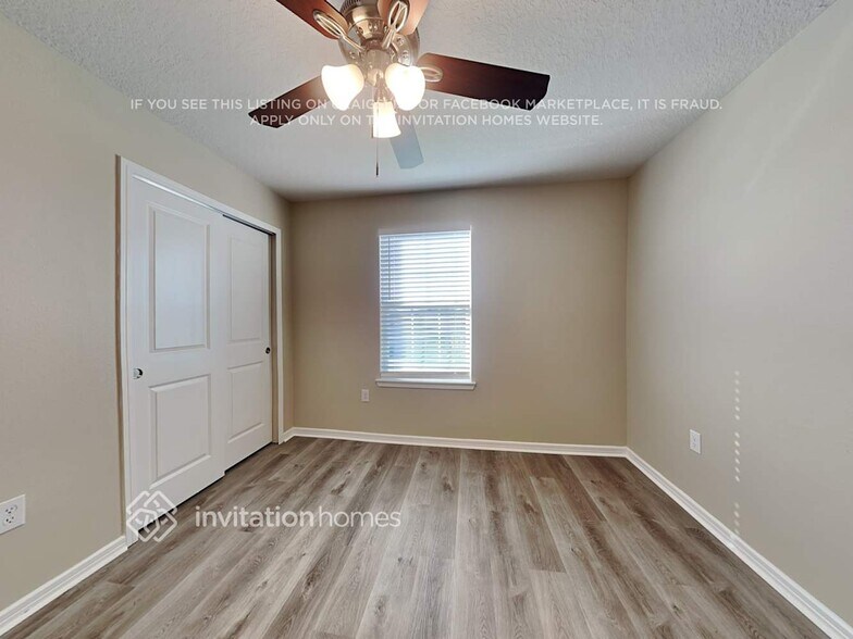 Building Photo - 3815 Spruce Creek Dr