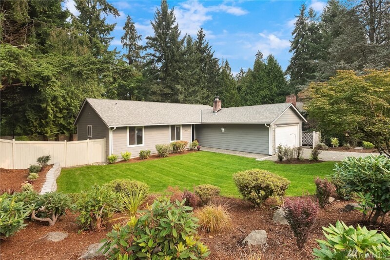 Building Photo - 17704 NE 34th St