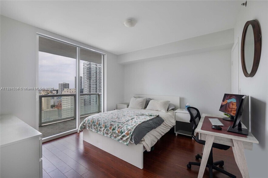 Building Photo - 50 Biscayne Blvd