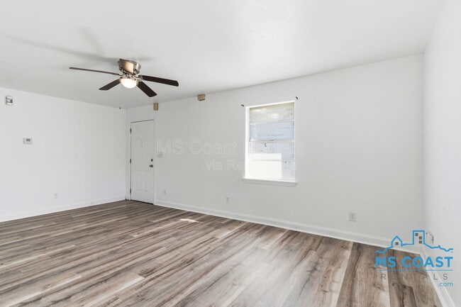 Building Photo - 3007 Meteor St