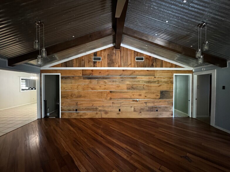 Building Photo - 117 Steed Rd