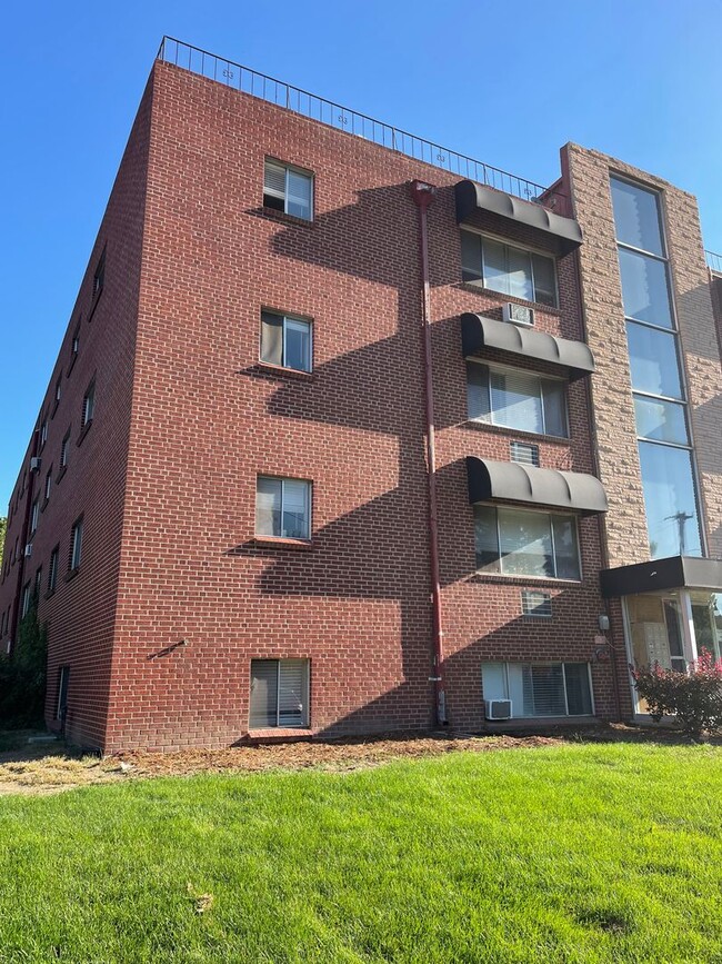 Interior Photo - The Harvin Apartments