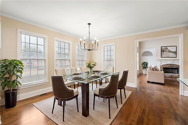 Building Photo - 870 Longstone Landing