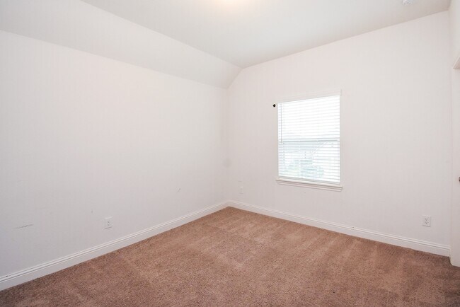Building Photo - 9406 Water Breeze Ct