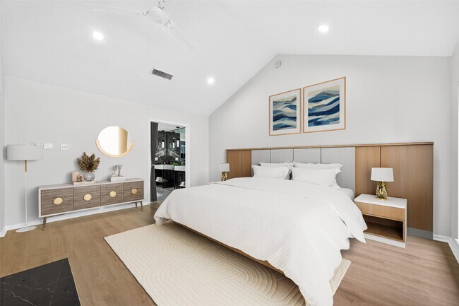 Building Photo - 7447 Cambridge St