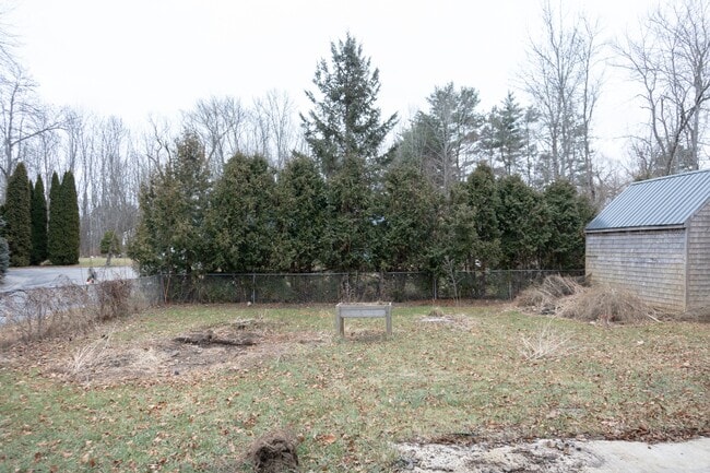 Building Photo - 15 Union St