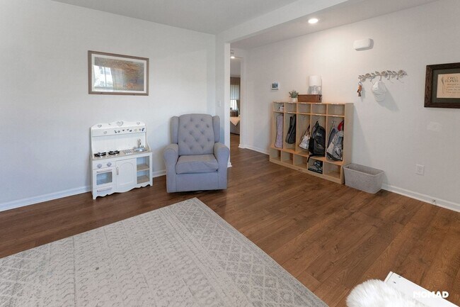 Building Photo - Spacious 4BR House in Piedmont
