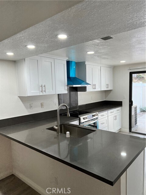 Building Photo - 1409 Bodega Way