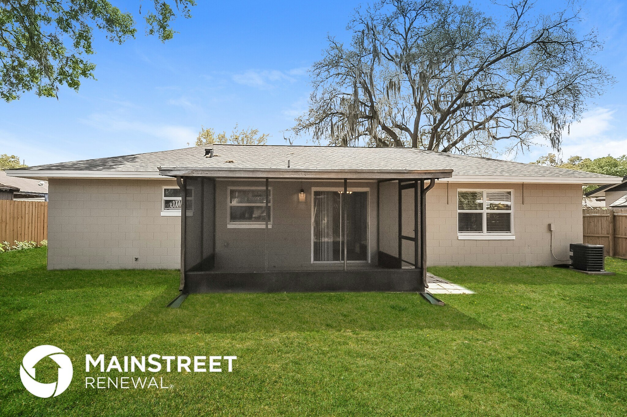 Building Photo - 808 Pebblewood Dr