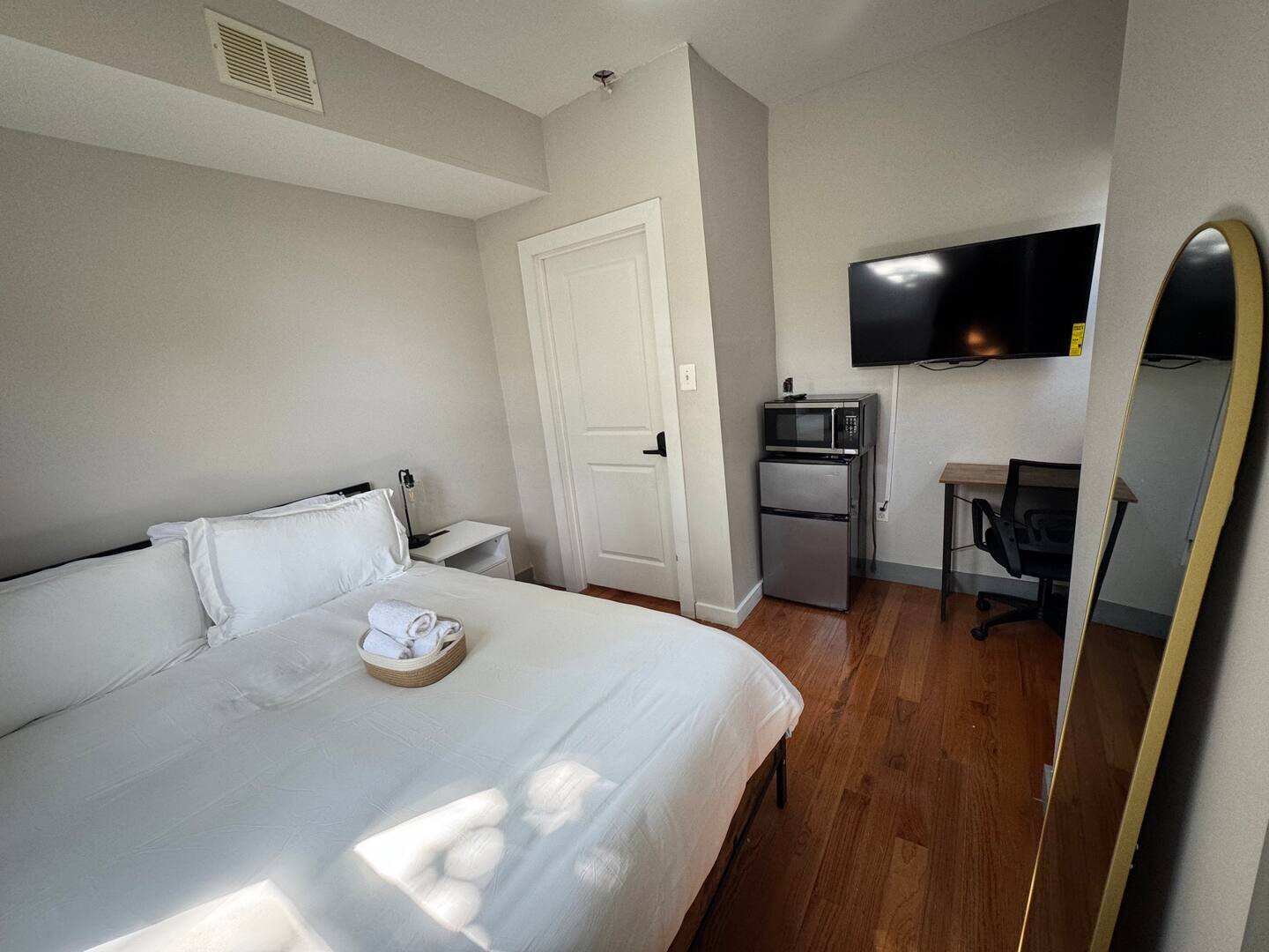 Building Photo - 157 Bidwell Ave