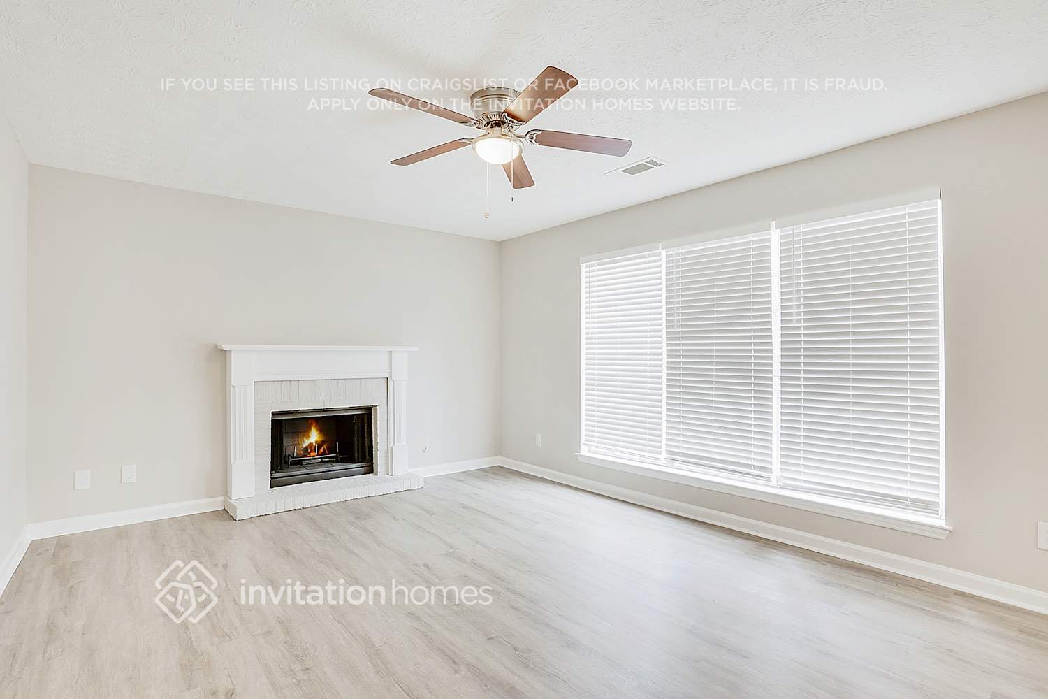 Building Photo - 6563 Eastbriar Dr