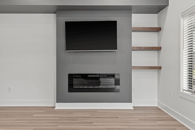 Building Photo - Edge Luxury Townhomes