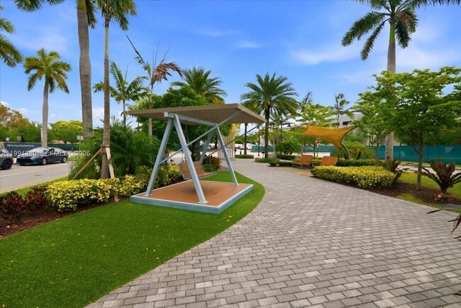 Building Photo - 5300 Paseo Blvd