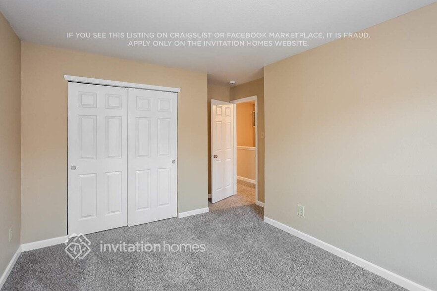 Building Photo - 256 Morning Dew Dr