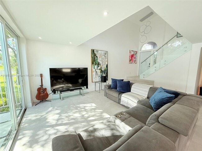 Building Photo - 10626 NW 7th St