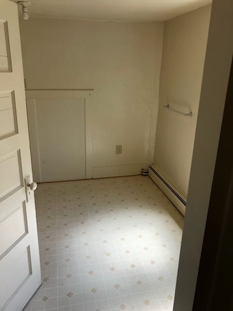 Building Photo - House on E. Park Avenue -- Available 2026-...