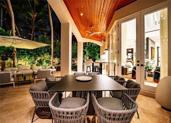 Building Photo - 3916 Island Estates Dr