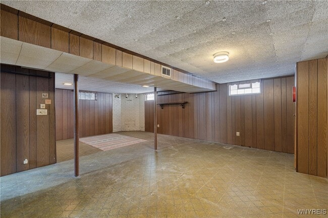 Building Photo - 212 Santin Dr