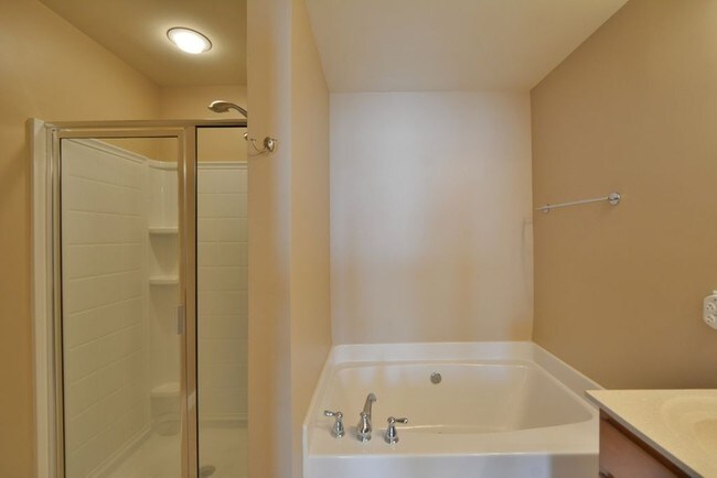 Building Photo - 1023 Nightfall Ct NW