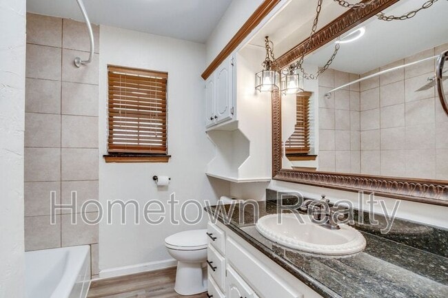 Building Photo - 13308 Marsh Ln