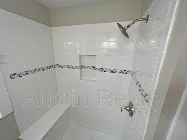 Building Photo - 7316 Lindell Blvd