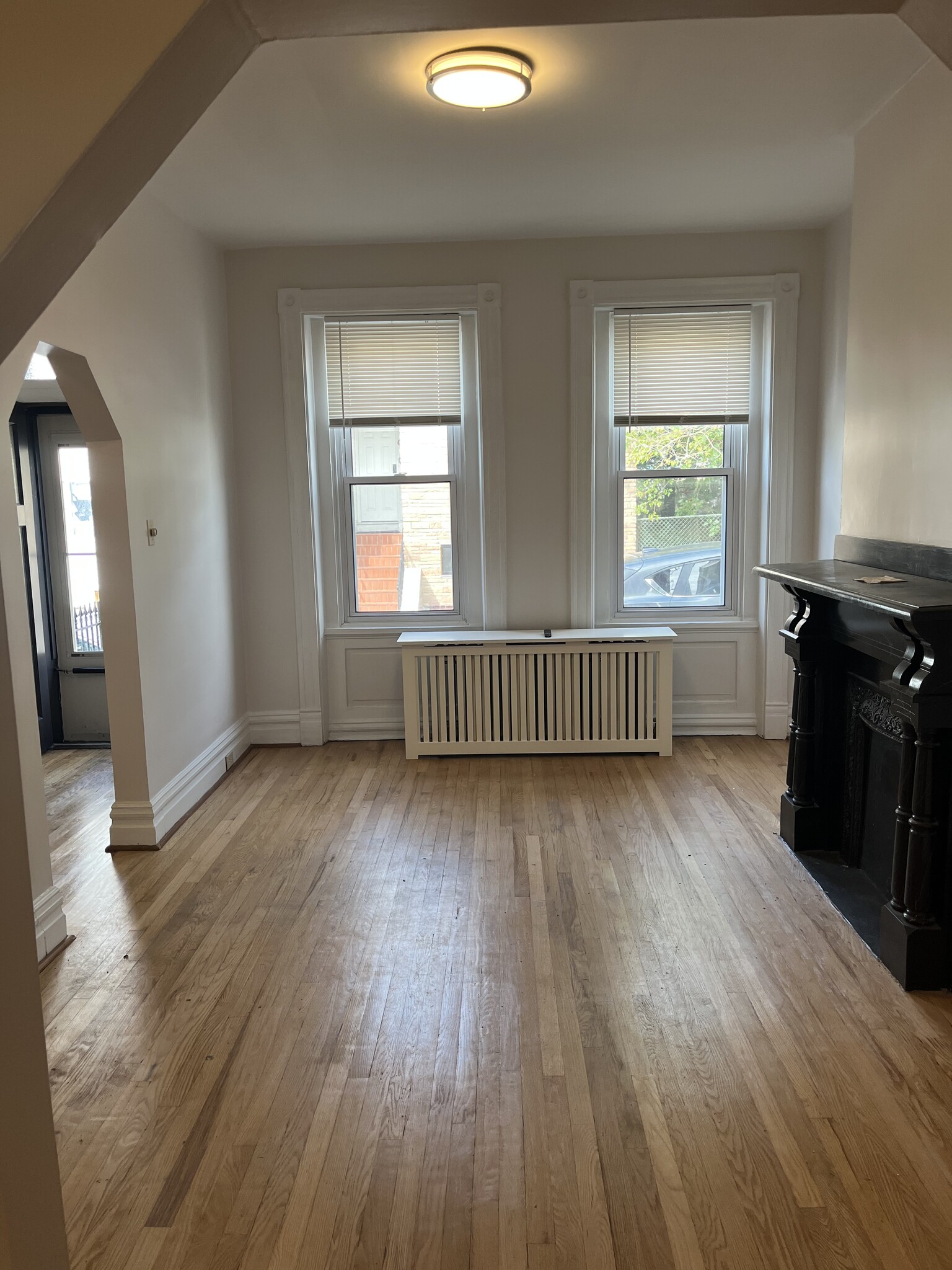 Building Photo - 457 Cedarville St