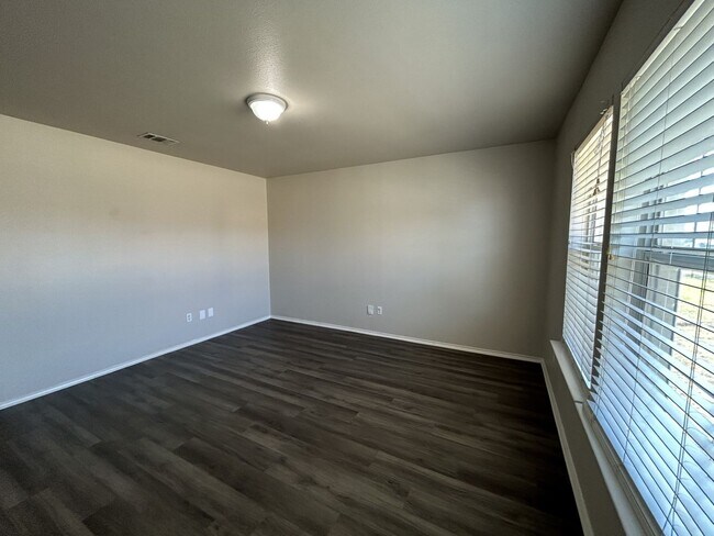 Building Photo - 8846 Old Sky Harbor Dr