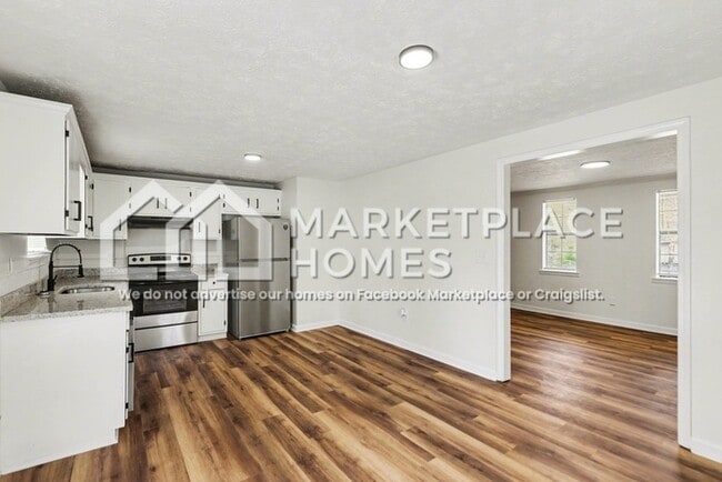 Building Photo - 5841 Pair Ct