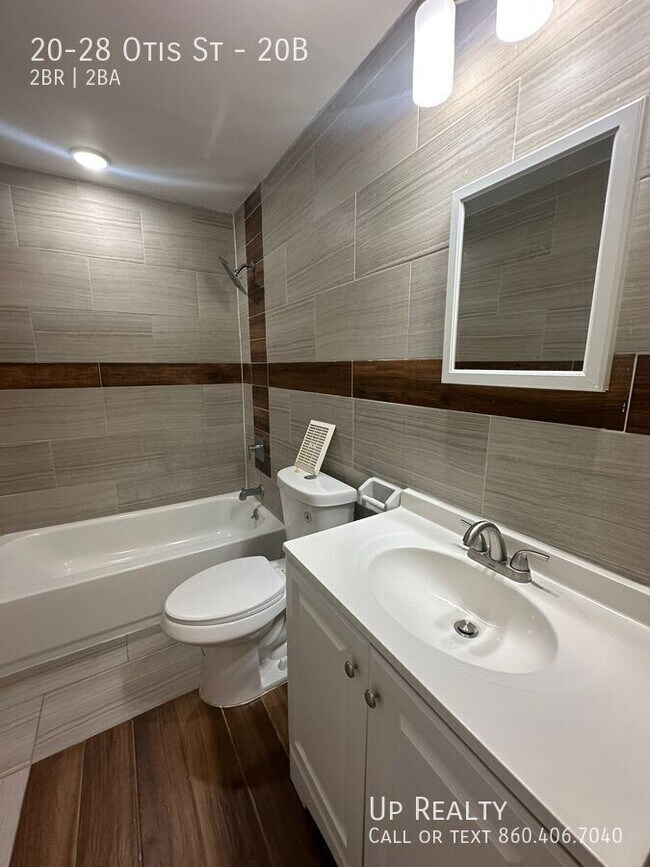 Building Photo - 20-28 Otis St-20B