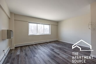 Building Photo - 1400 Chicago Ave