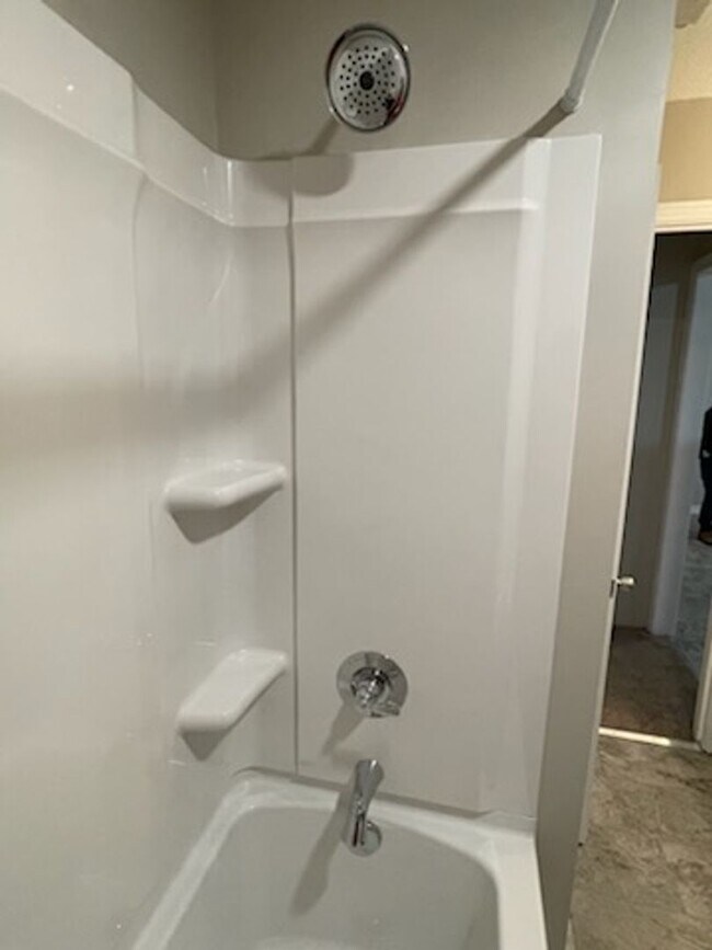 Building Photo - 301 Abbott Dr