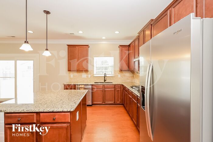 Building Photo - 11 Harvest Oak Ct