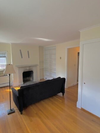 Building Photo - 115 Pinckney St