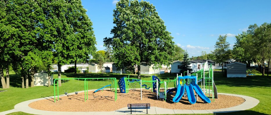 Building Photo - 17050 Coventry Ln